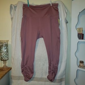 Nwt 2xl mauve crop leggings